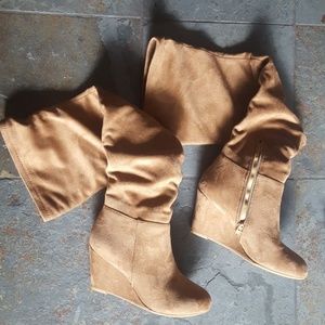 Size 7.5 Chinese Laundry Suede-like Boots